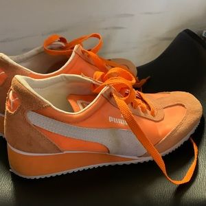 Women’s PUMA Sneakers